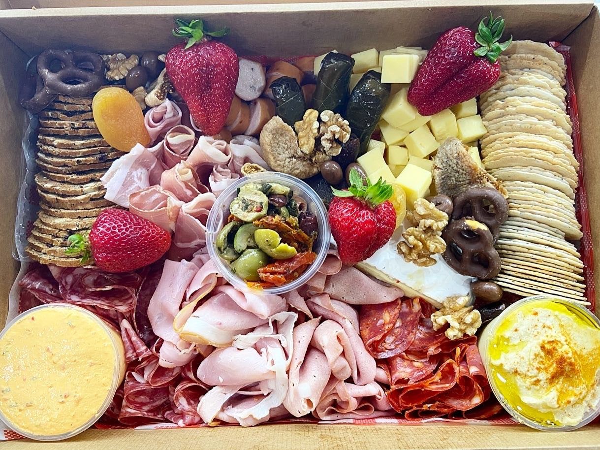 Medium Grazing Box